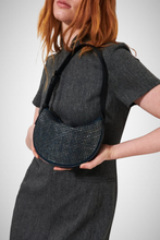 Charger l&#39;image dans la galerie, Halo Denim Embellished Bag (8164219191504)
