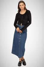 Load image into Gallery viewer, Fuzzy Top With Front Bow Tie (8163195191504)
