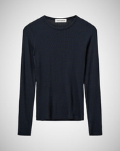 Load image into Gallery viewer, Essential Long Sleeve Striped T-Shirt (8163251519696)
