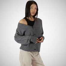Load image into Gallery viewer, Roman Sweater (7925564506320)
