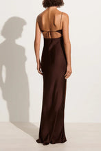 Load image into Gallery viewer, Santiana maxi dress (8245136031952)
