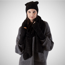 Load image into Gallery viewer, Long Knit Scarf (7934108139728)
