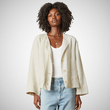 Load image into Gallery viewer, Brielle Linen Jacket (7891633766608)
