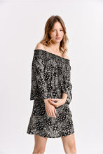 Load image into Gallery viewer, Molly Bracken - Woven Tunic (7724150751440)
