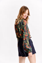 Load image into Gallery viewer, Molly Bracken - High Waist Shorts (7724199805136)
