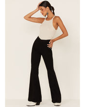 Load image into Gallery viewer, CELLO - High Rise Front Seaming Detail Pull On Super Flare jeans (7707215560912)
