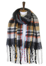 Charger l&#39;image dans la galerie, Joia - Plaid Tassel Blanket Scarf (7846415990992)
