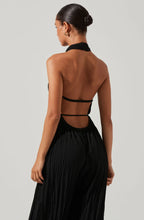 Load image into Gallery viewer, Damia Jumpsuit (7889190781136)
