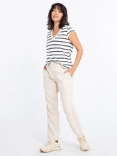 Load image into Gallery viewer, Model wearing Everyday 100% linen pants from Sanctuary with striped T-shirt. (7702011216080)

