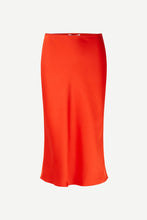 Load image into Gallery viewer, Agneta Skirt (7874338488528)
