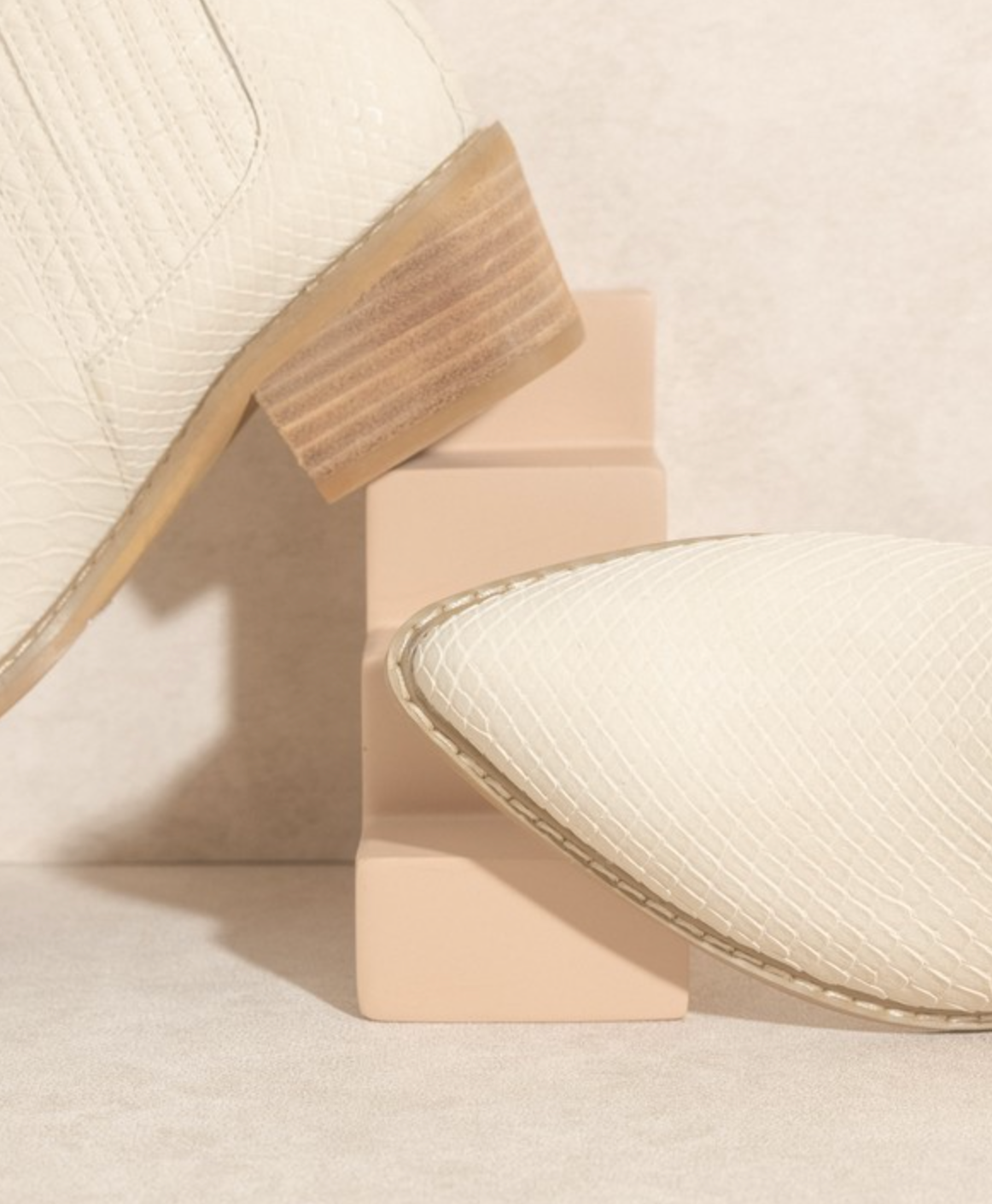 Panelled Chelsea Boots (6810001703120)