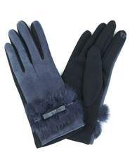 Load image into Gallery viewer, Fur With Bow Gloves (3Colors) (6820666245328)
