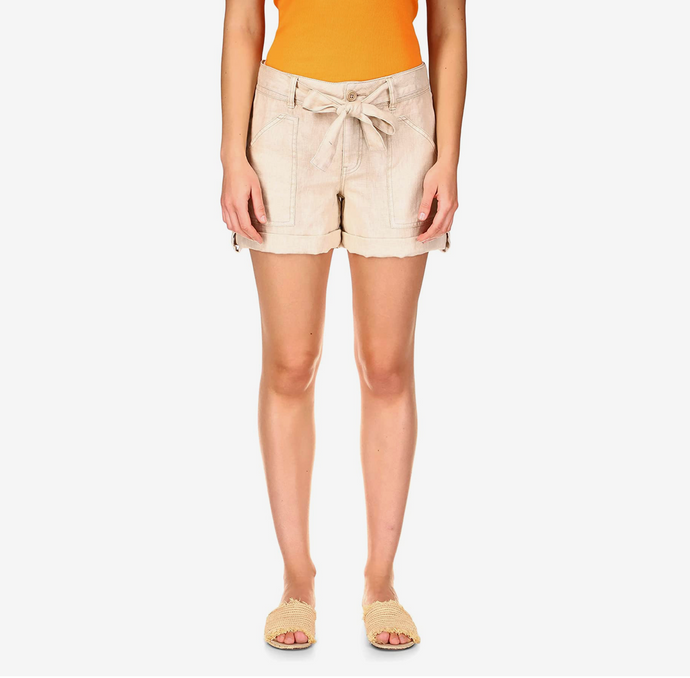 Model wearing Trailhead Cuffed shorts from Sanctuary with yellow top (7702015639760)