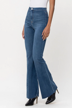 Load image into Gallery viewer, CELLO - High Rise Super Flare Jeans (7707212710096)
