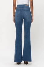 Load image into Gallery viewer, CELLO - High Rise Super Flare Jeans (7707212710096)
