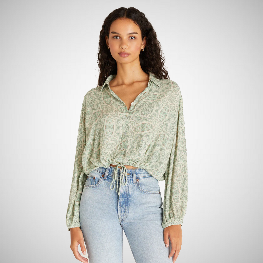 Becca Medallion Top (7880436383952)