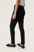 Load image into Gallery viewer, Soaked in Luxury - Magana Leggings (7851198578896)
