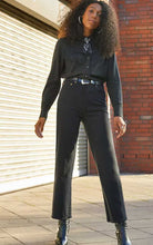 Load image into Gallery viewer, Levi&#39;s - Ribcage Straight Ankle Women&#39;s Jeans | Black Sprout (7337600352464)
