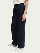 Load image into Gallery viewer, Scotch+Soda+Edie+Tailored+Wide-Leg+Linen-Blend+Trousers (7336975794384)
