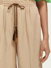 Load image into Gallery viewer, The Hope high-rise wide leg trousers (7884626264272)
