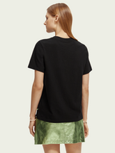 Load image into Gallery viewer, Regular fit T-shirt (7884625969360)

