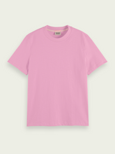 Load image into Gallery viewer, Regular fit T-shirt (7884625969360)
